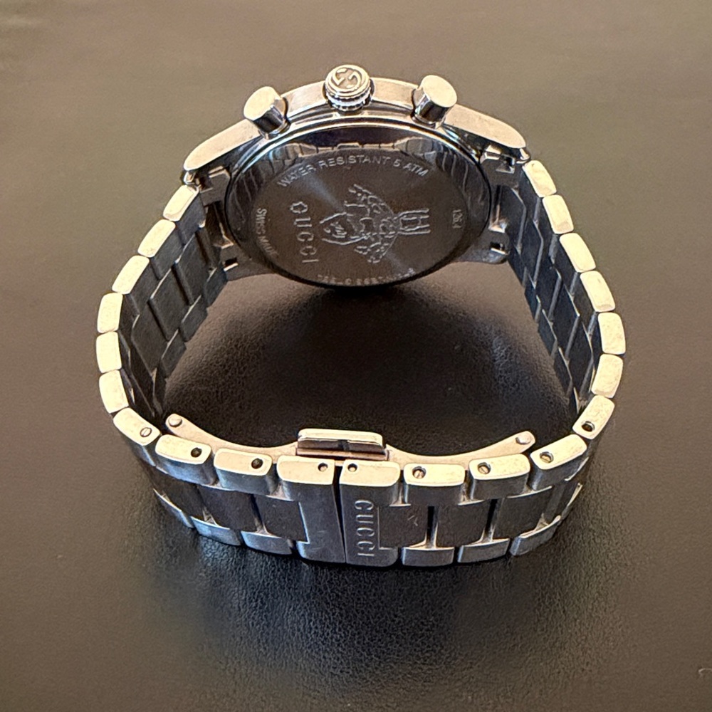 Gucci Chronograph Watch - Picture 3 of 5